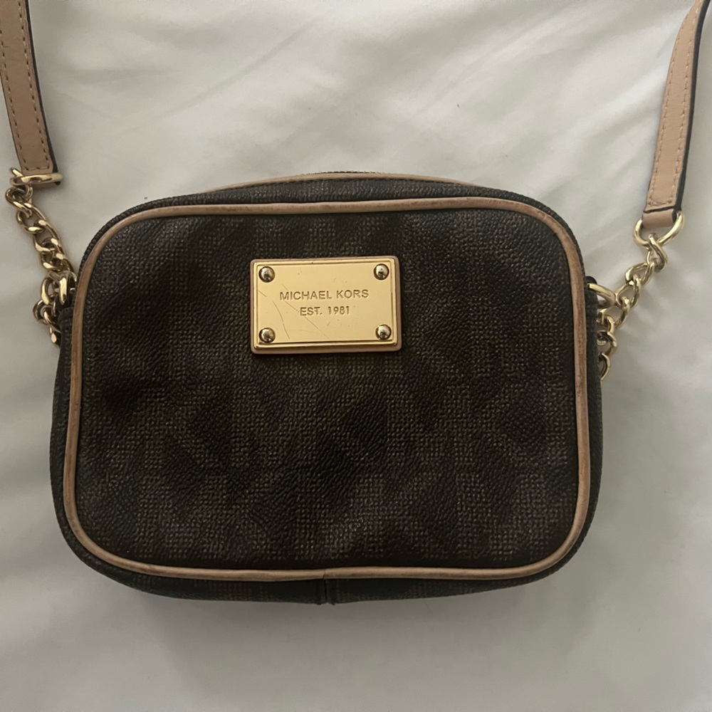 Michael Kors Crossbody Bag